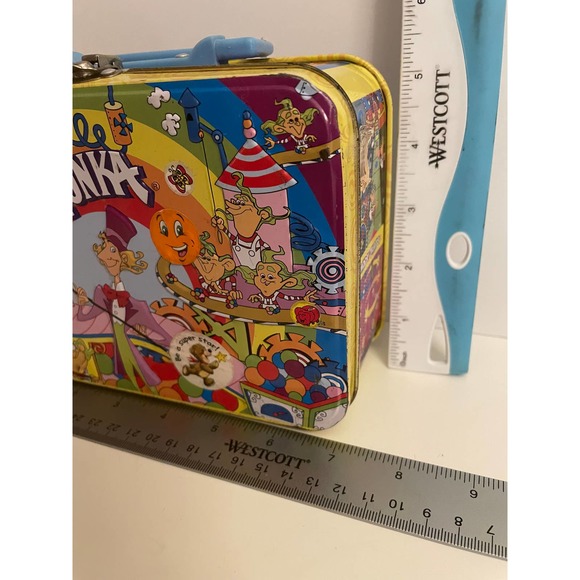 Willy Wonka Lunch Box Metal Tin 3D Nestle Series Candy Factory Collectible - Picture 7 of 10